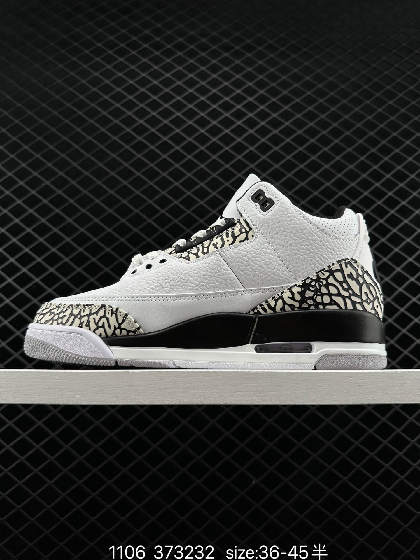 Air Jordan 3 Retro ”Hide and Sneak“